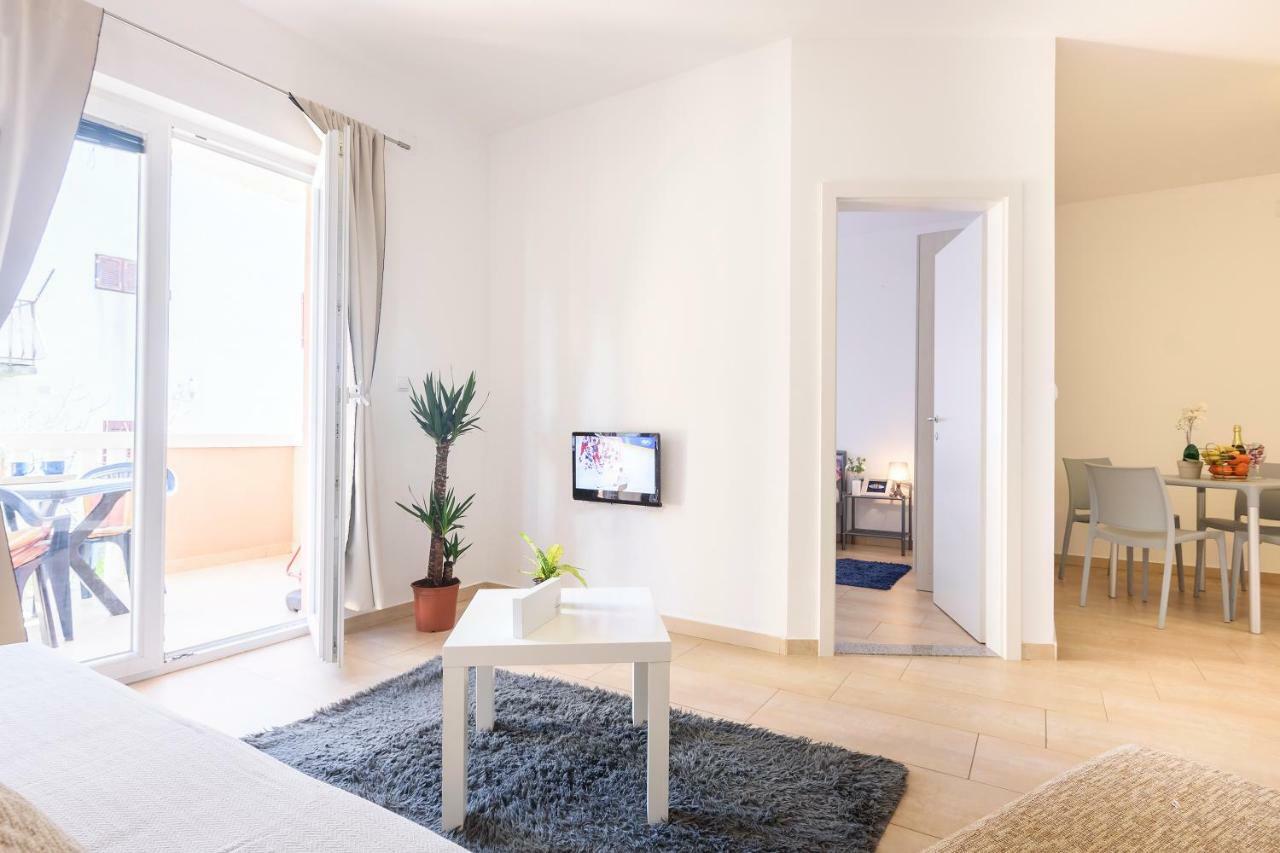 Very Special Apartments Пакоштане Экстерьер фото