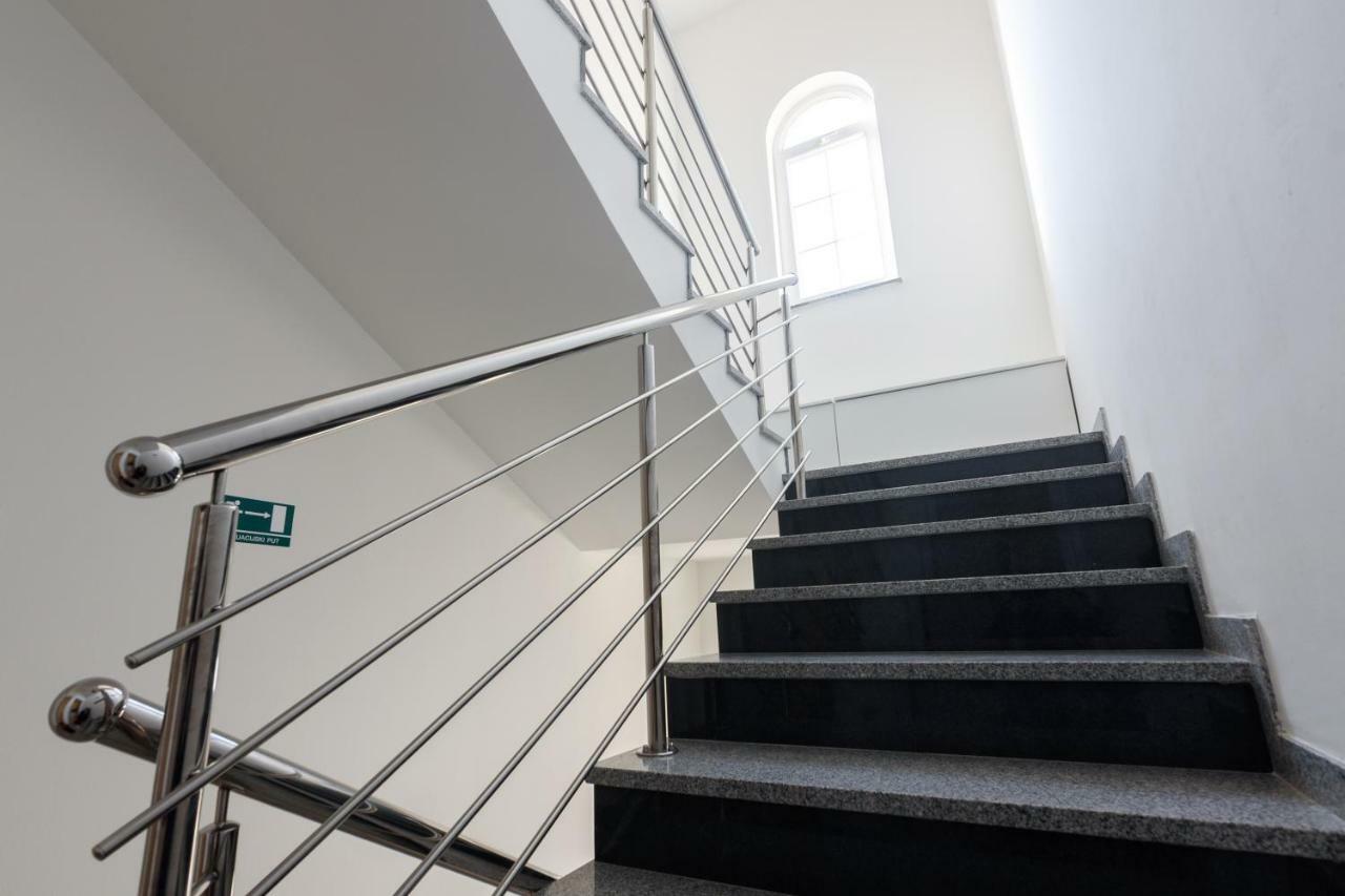 Very Special Apartments Пакоштане Экстерьер фото