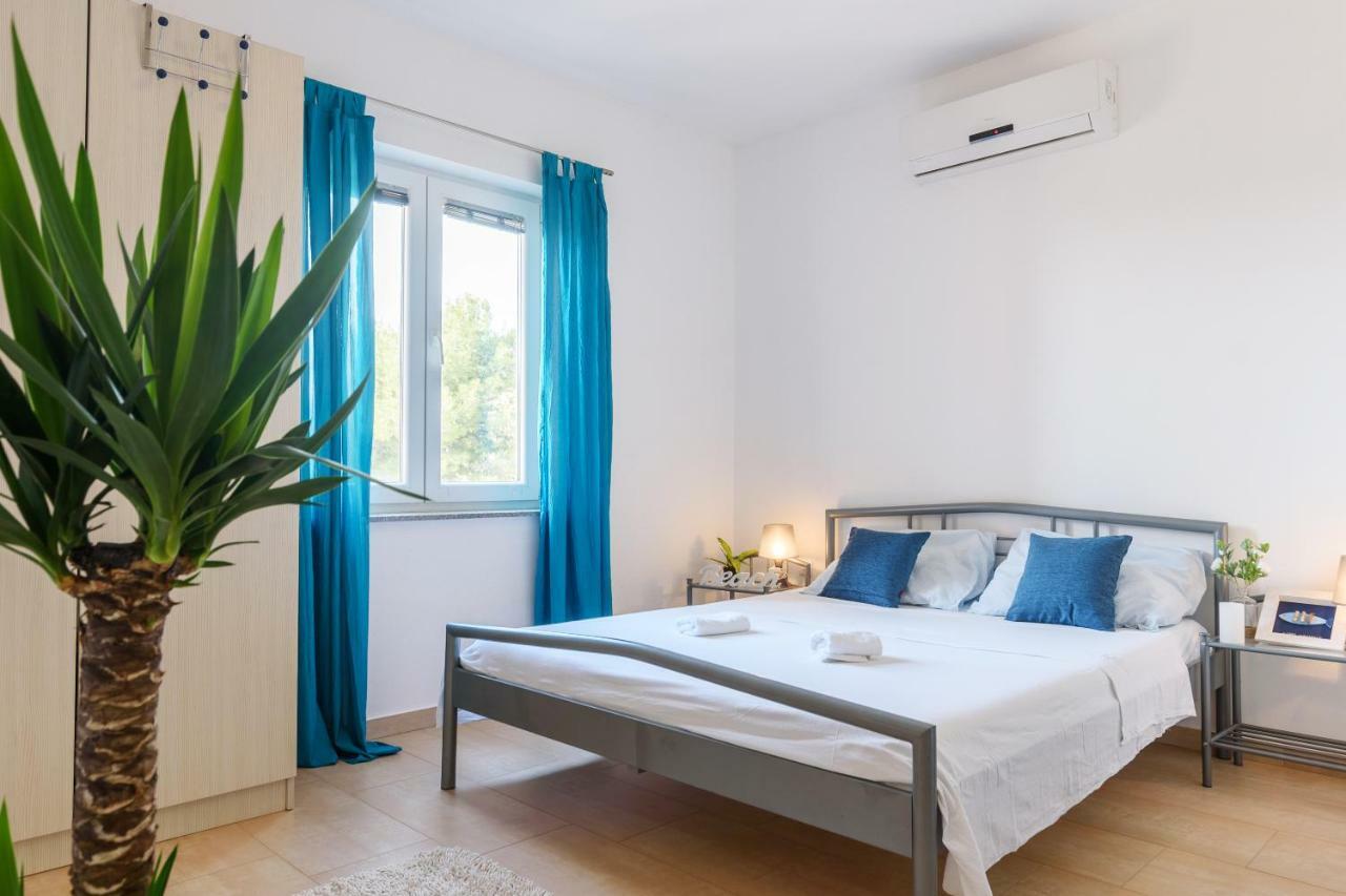 Very Special Apartments Пакоштане Экстерьер фото